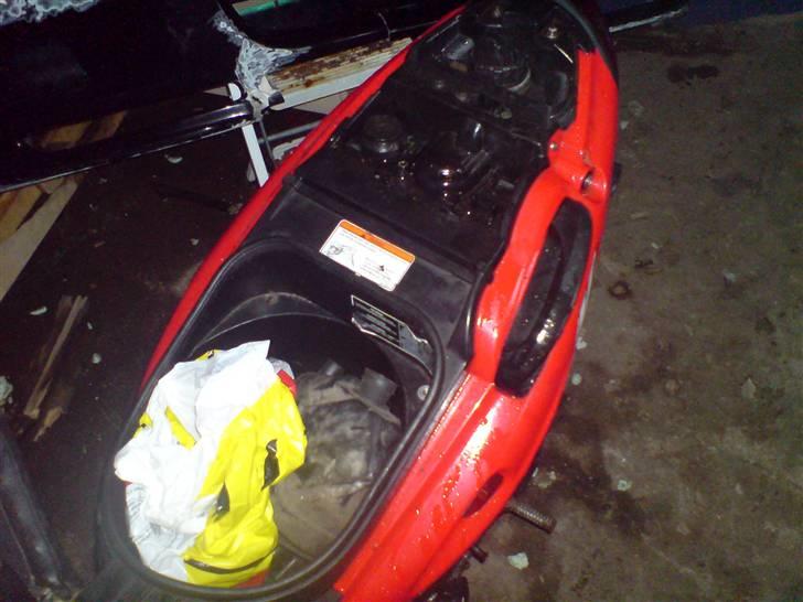 Suzuki Katana *byttet* - Så er den i værkstedet :) billede 8