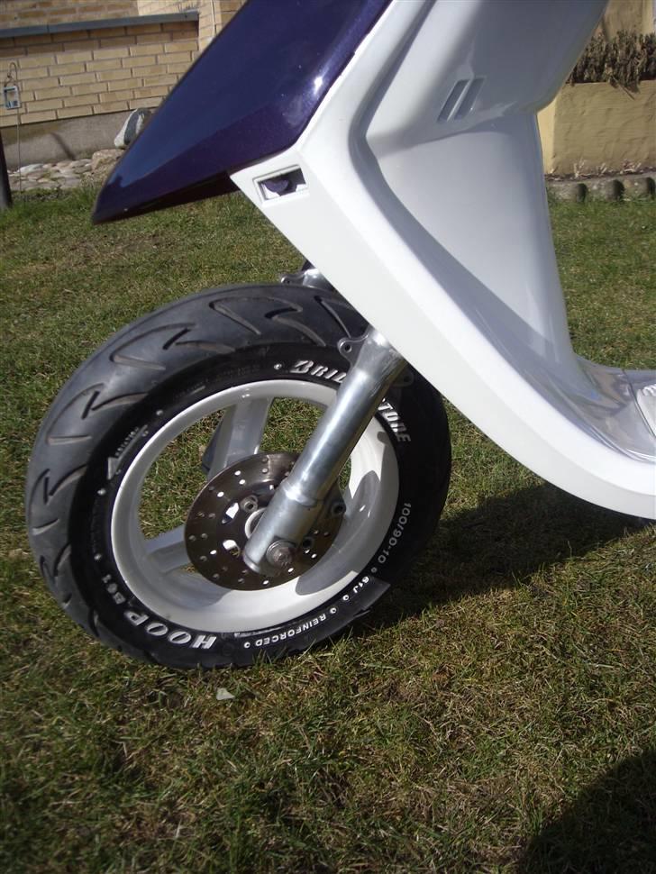 Yamaha Jog Evo 1 LC sælge i dele - jaa.. ved godt den er lidt ynkelig den skive.. men bliver snart skiftet til en r-setup billede 18