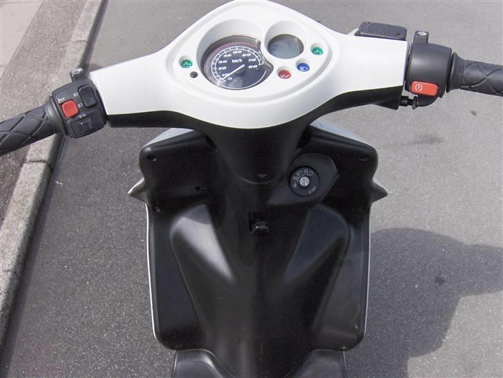 Yamaha Jog R billede 4