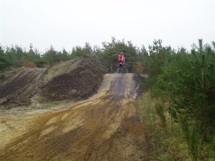 Yamaha yz 125 - på caspers bane billede 11