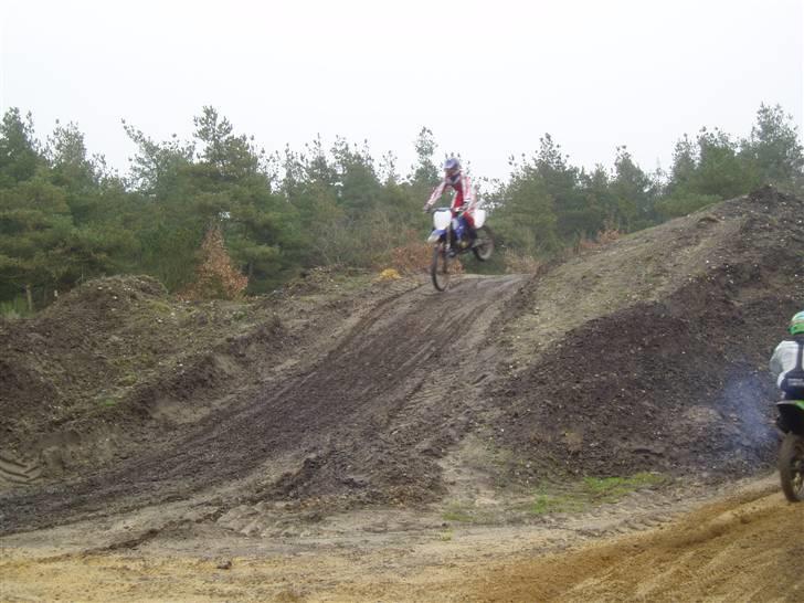 Yamaha yz 125 - på caspers bane billede 12