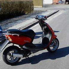Yamaha Neos