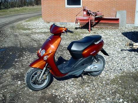Yamaha Neos billede 1