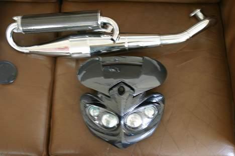 Suzuki Street Magic (solgt) - nyt udstyr lige kommet ind af døren billede 2