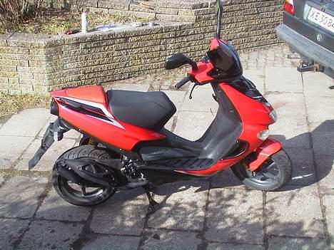 Aprilia SR 50 DiTech - Solgt billede 4