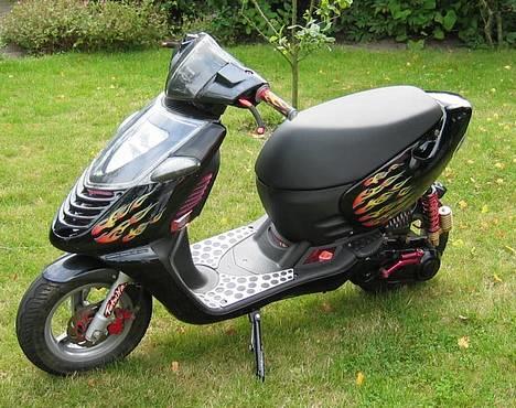 Aprilia                     Sonic billede 2