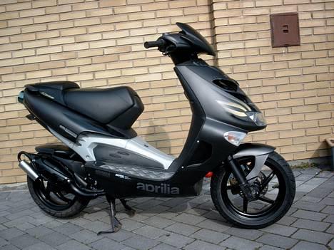 Aprilia Sr50 Ditech (Solgt) billede 1