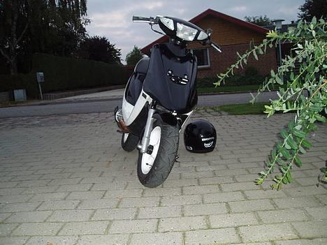 Yamaha jog solgt billede 1