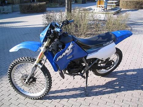 Suzuki Rmx - SOLGT billede 4