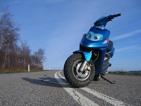 Yamaha Bws NG -The  Blue Devil-  - SÅ, er den endelig ved at være klar, rimelig godt ikk´!? billede 1