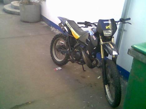 Suzuki RMX -->SOLGT =(  - fra siden billede 1