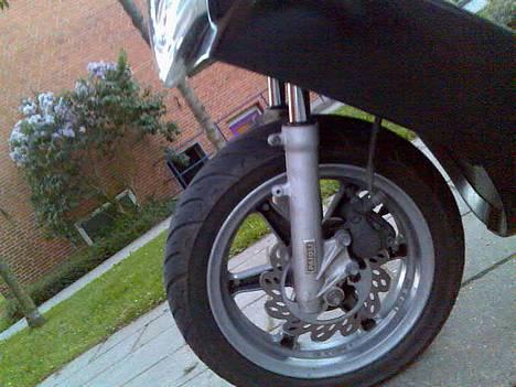 Yamaha Jog R SOOLGT!!!!!!!!!!  billede 1