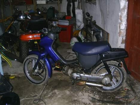 Honda wallaroo   foræret væk.;) - mangler lidt skjolde..   he billede 2