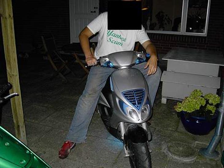 {{currentPhoto.altText}} billede {{currentPhoto.number}}