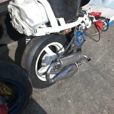 Yamaha Jog Lc Red Top