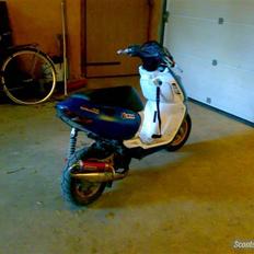 Aprilia Sonic LC byttet
