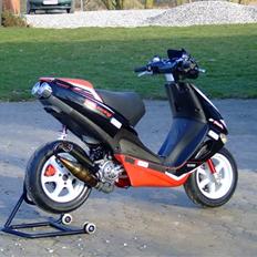 Aprilia SR70 LC DD -Solgt i dele