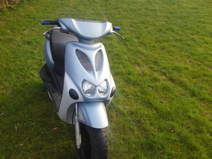 Yamaha neos billede 3