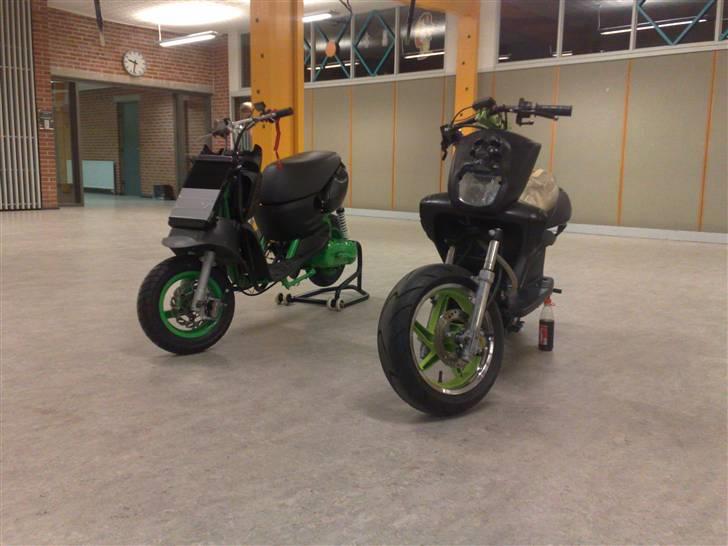 Yamaha slider lc skull (solgt) billede 6