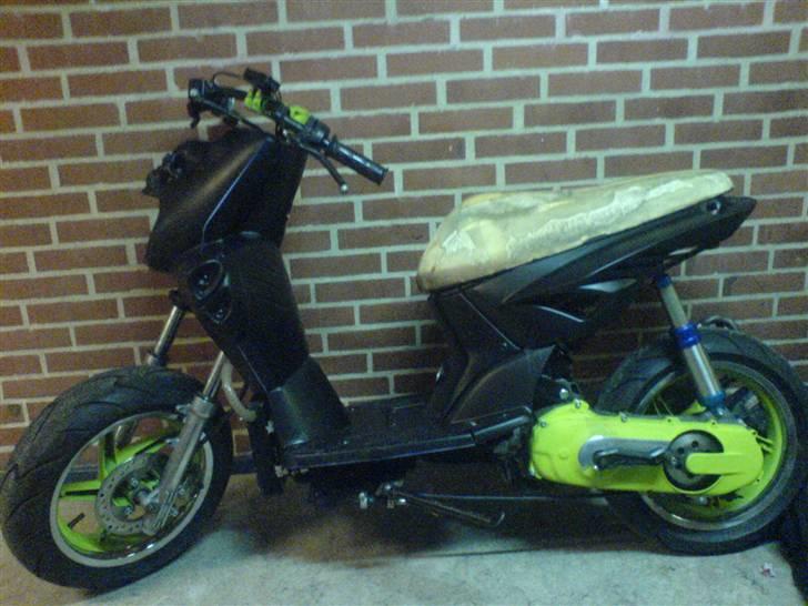 Yamaha slider lc skull (solgt) billede 13