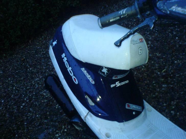 Yamaha Jog AS solgt i dele billede 3