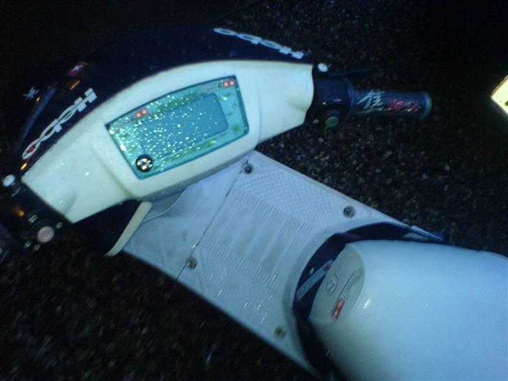 Yamaha Jog AS solgt i dele billede 5