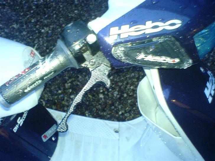 Yamaha Jog AS solgt i dele billede 10