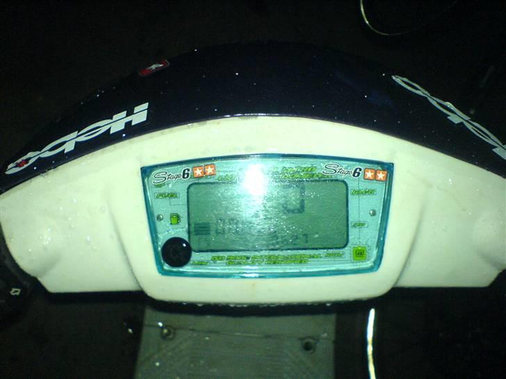 Yamaha Jog AS solgt i dele billede 13