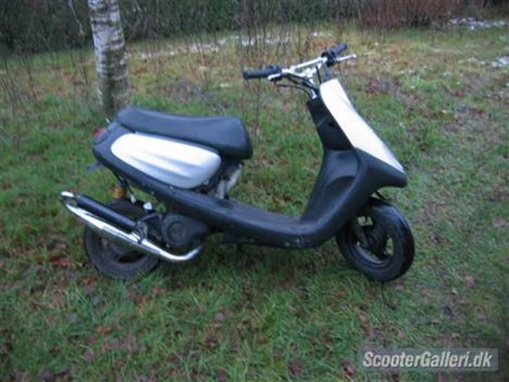 Yamaha jog spaceinvation billede 3