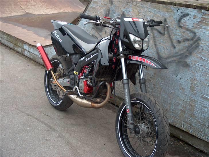 Derbi Senda 'Blacky'' <3 - M.S.  - Mørke Skole (: , Folkeskolen i byen  billede 18