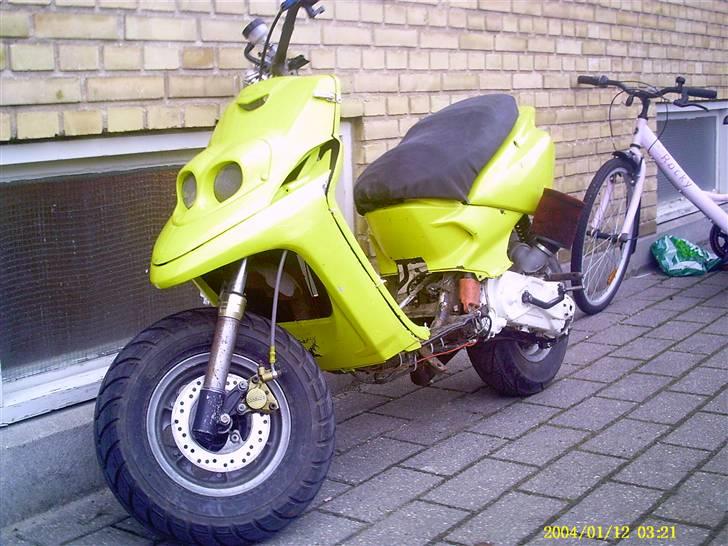 Yamaha Bws (Typhoon Motor) billede 1