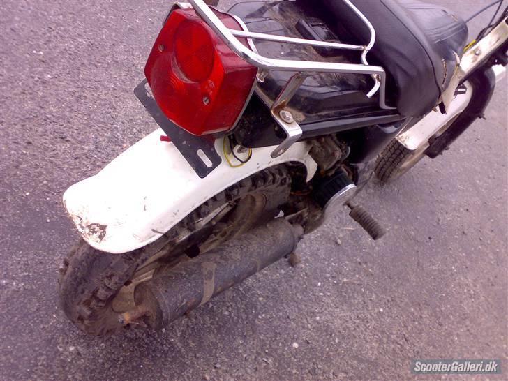 Suzuki FZ50 byttet billede 4