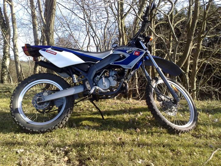 Derbi Senda billede 2