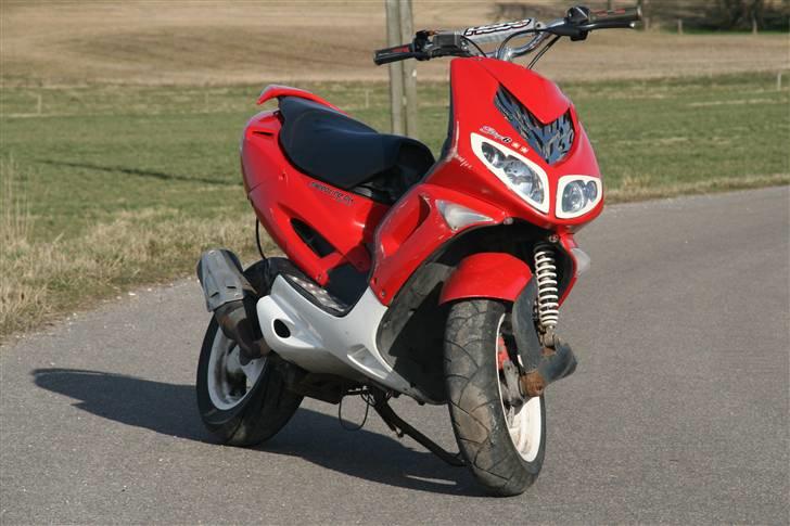 Peugeot Speedfight 2 *Byttet* billede 1