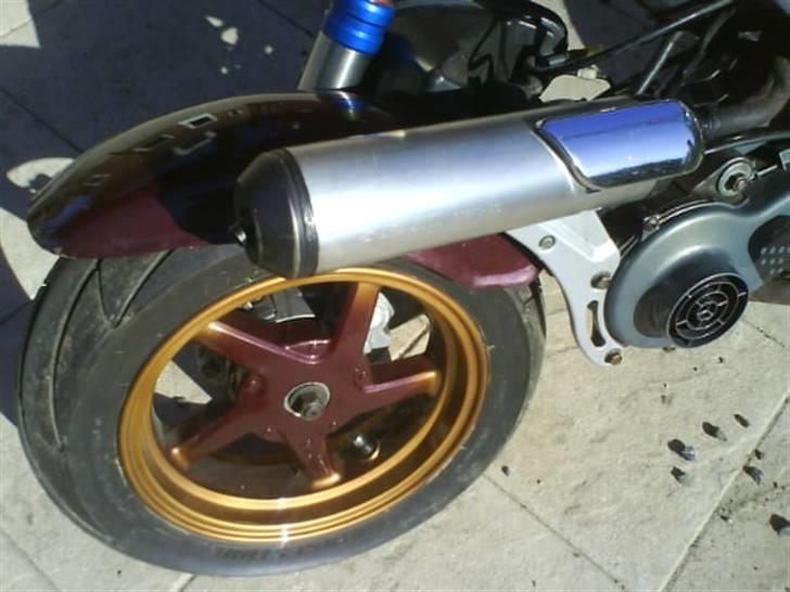 Suzuki Street Magic 'kørt ned'  billede 5