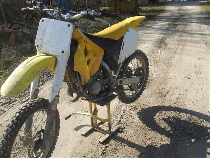 Suzuki RM 125/85 billede 3