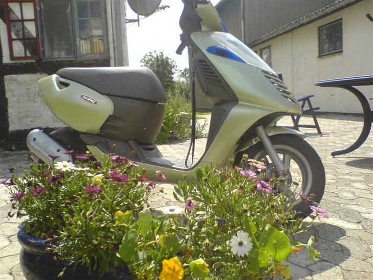 Aprilia sonic billede 5