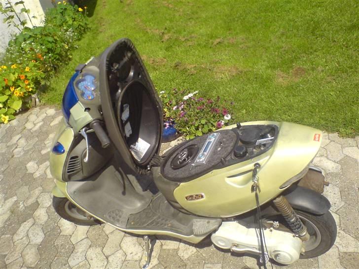 Aprilia sonic billede 7