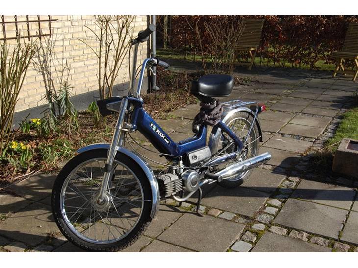 {{currentPhoto.altText}} billede {{currentPhoto.number}}