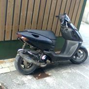 Aprilia Sonic ac solgt