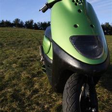 Yamaha jog space solgt