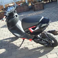 Aprilia Sonic AC Solgt