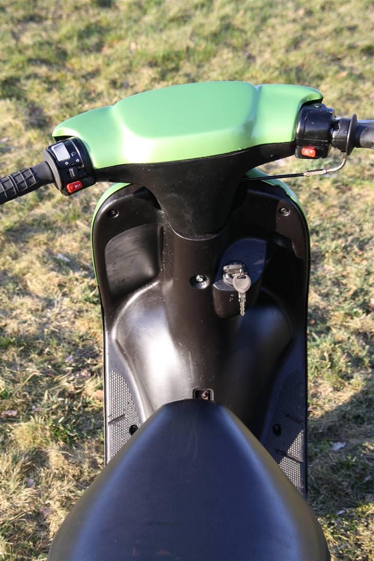 Yamaha jog space solgt billede 5