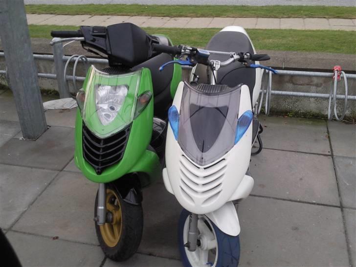 Aprilia Sonic - stjålet! - thomas´s og min på skolen ;) billede 20