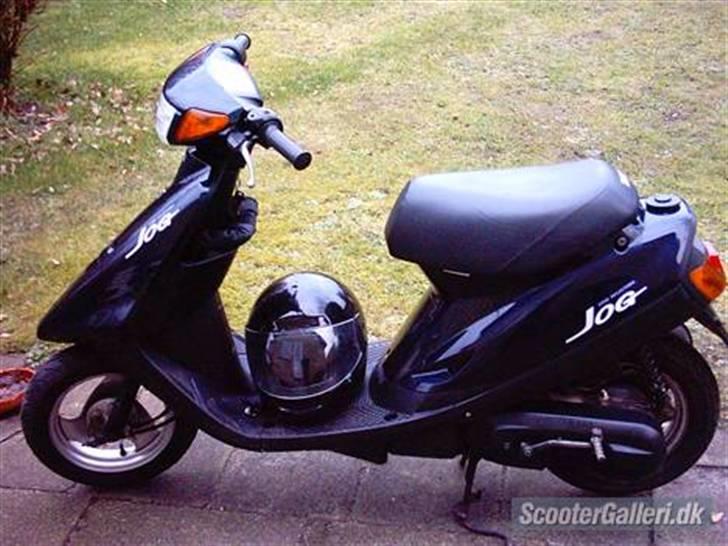 Yamaha Jog Standard SOLGT! billede 1