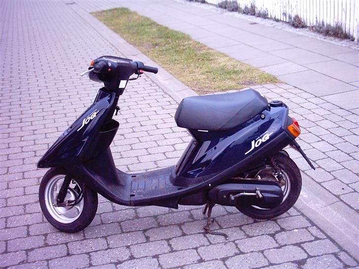 Yamaha Jog Standard SOLGT! billede 7