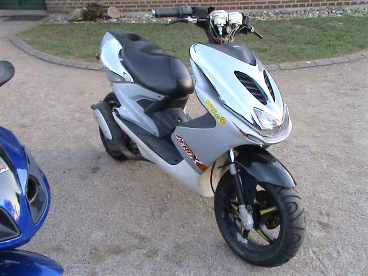 Yamaha Aerox projekt billede 5