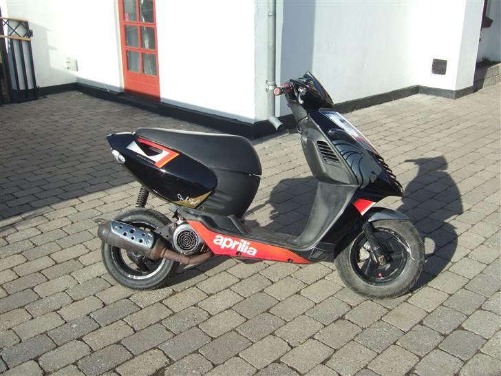 Aprilia Sonic AC Solgt - Kommer samme dæk foran, som det bagpå (: Ser lidt bedre ud med lavprofil :b billede 7