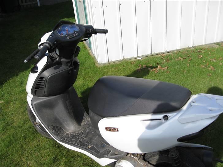 Aprilia sonic billede 4