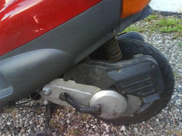 Piaggio zip (SOLGT) billede 2